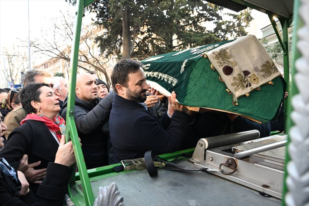 Kartalkaya yangını kurbanı Konyalı Özüm’e yürek yakan veda 7